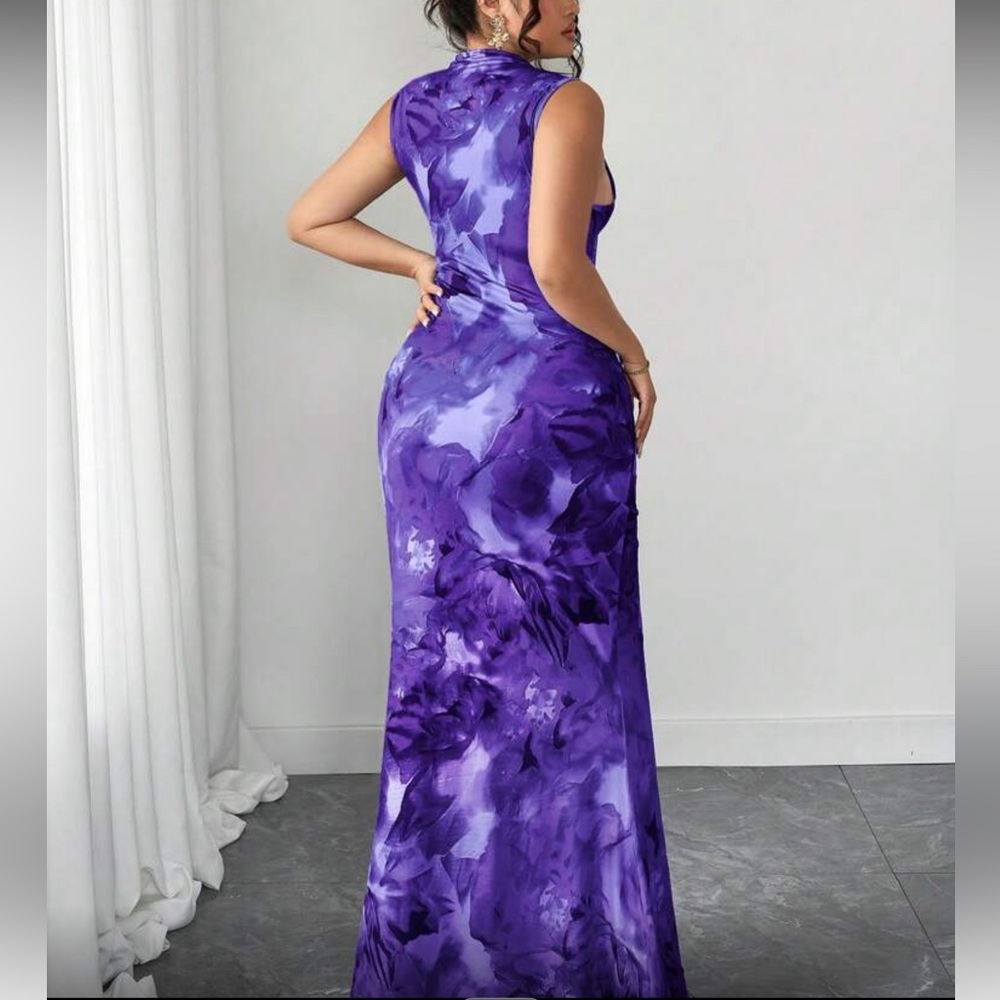 Elegant Purple Floral Maxi Dress - Picture 3 of 7